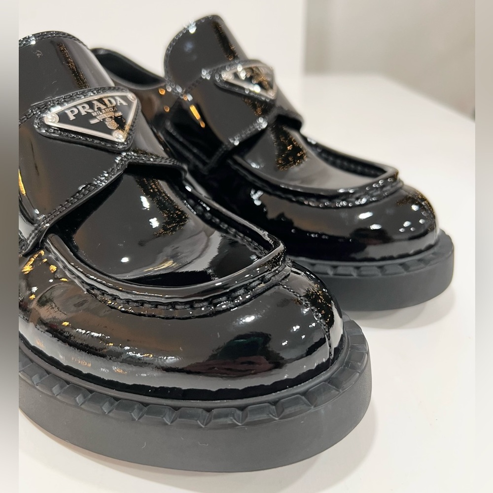 PRADA Triangle Logo Patent Leather Loafers EU:37 - Picture 5 of 14
